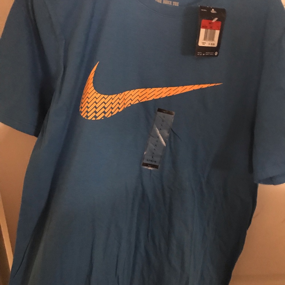 Nike mens shirt - Picture 4 of 5